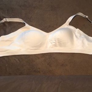Warner’s  Bra size large brand new, never worn